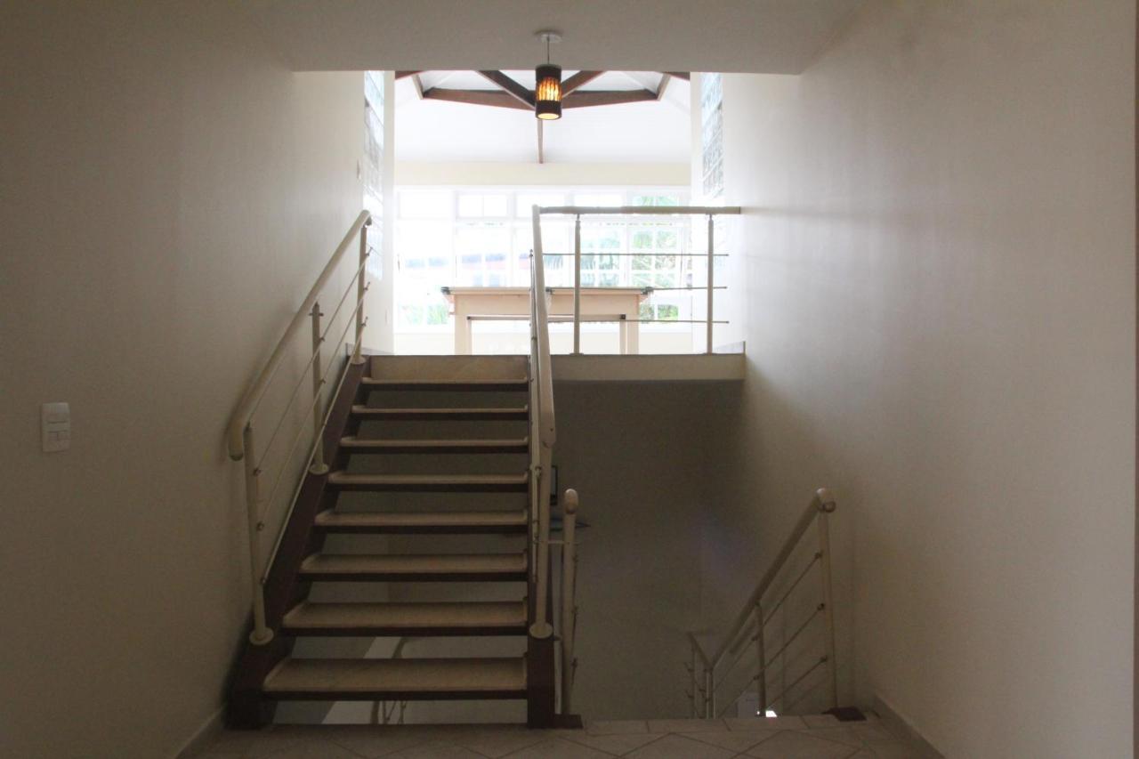 Casa em Condomínio, PÉ NA AREIA, praia Guaratuba Bertioga Extérieur photo