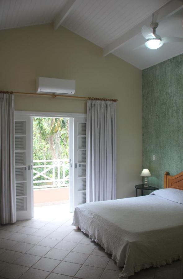 Casa em Condomínio, PÉ NA AREIA, praia Guaratuba Bertioga Extérieur photo
