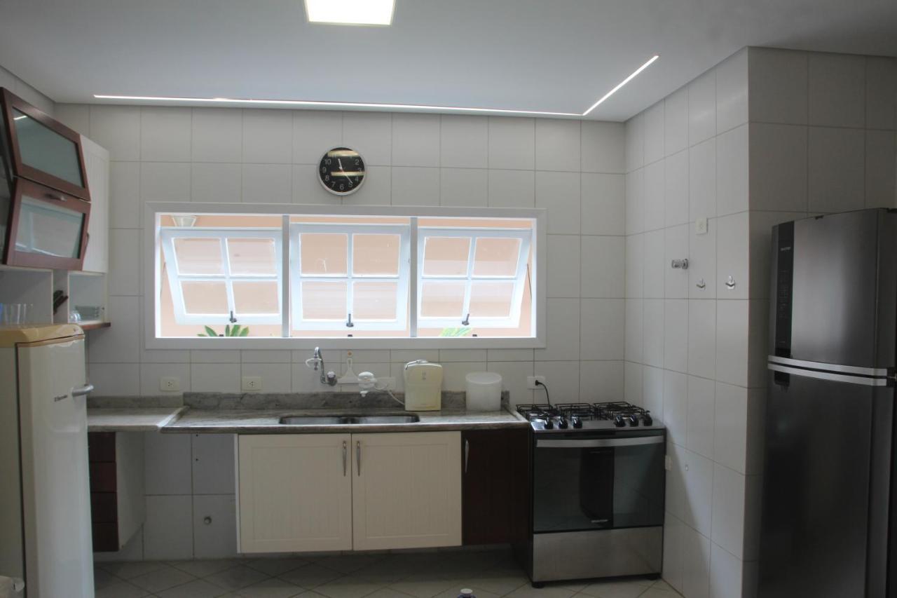 Casa em Condomínio, PÉ NA AREIA, praia Guaratuba Bertioga Extérieur photo